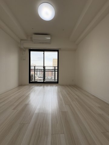 ファーストフィオーレ神戸湊町