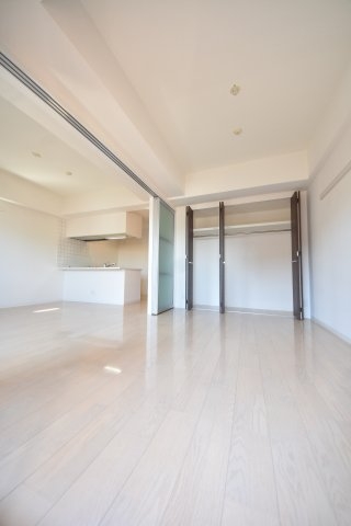 プレサンス三宮ルミネス