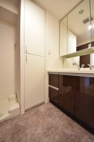 プレサンス三宮ルミネス