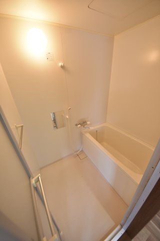 グランディア旗塚通