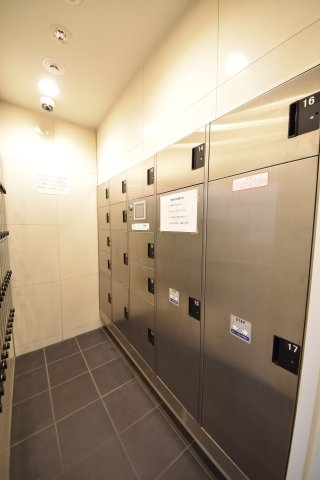 シャーメゾン神戸