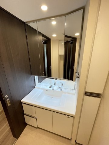 ワコーレザ・神戸トアロード