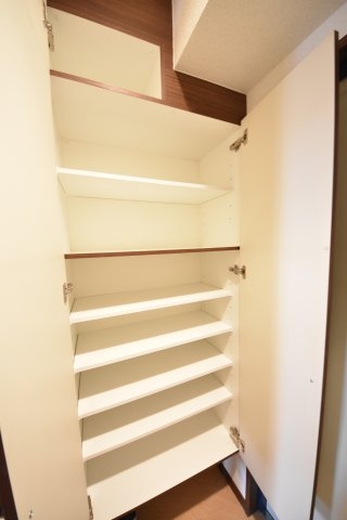 神戸市中央区元町通３丁目のマンション