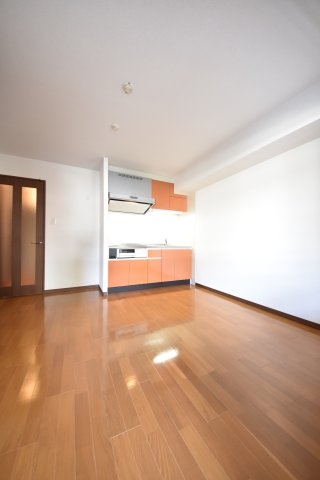 神戸市中央区元町通３丁目のマンション