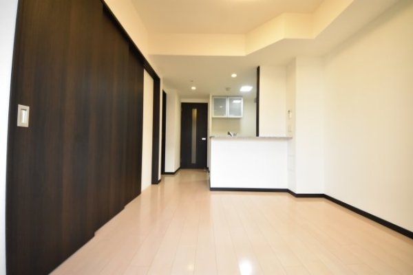 エステムプラザ神戸三宮ルクシア