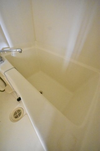 エステムコート三宮駅前ラドゥー