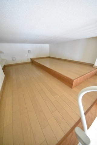 エステムコート三宮駅前ラドゥー