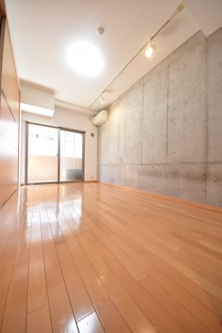 神戸市中央区元町通６丁目のマンション