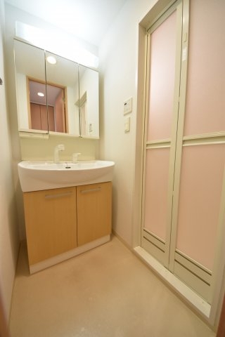 神戸市中央区元町通６丁目のマンション