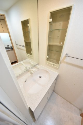 レジディア三宮東