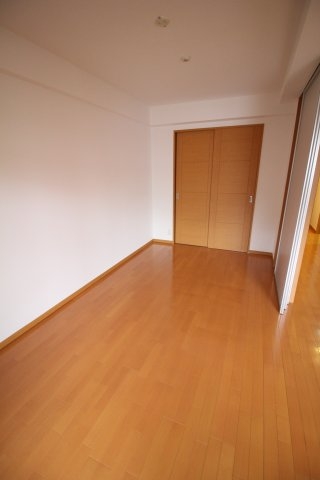 リーガル神戸三宮