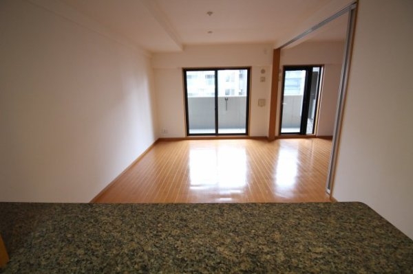 リーガル神戸三宮