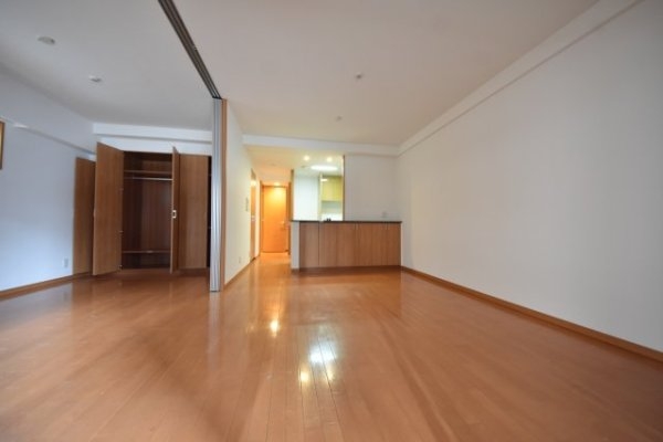 リーガル神戸三宮