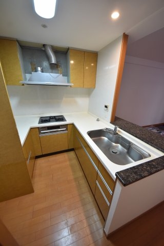 リーガル神戸三宮