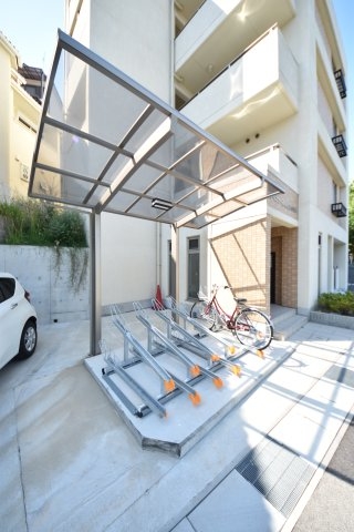 アベニューKOBE山本通り