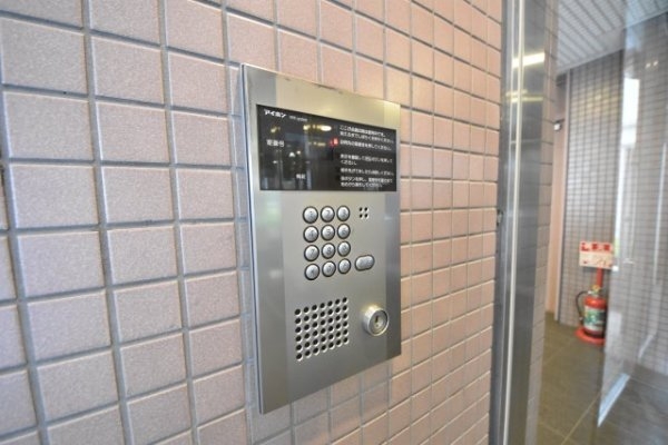 インプルーブ三宮イースト