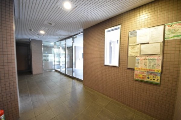 インプルーブ三宮イースト