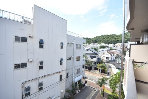 リブコート中山手通