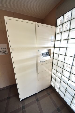 リブコート中山手通