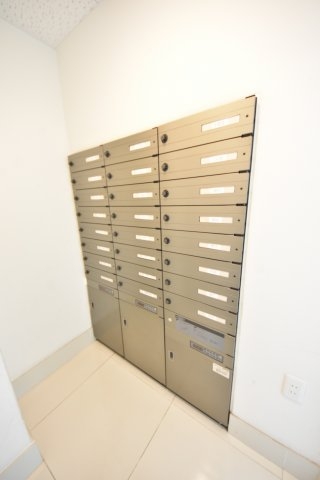 POCOAPOCO三宮ハイタワー