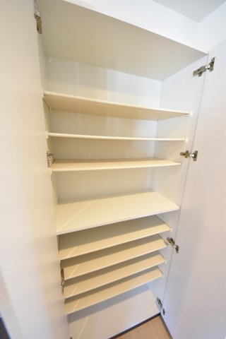 神戸市中央区北長狭通７丁目のマンション