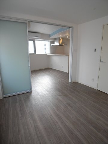 POCOAPOCO三宮ハイタワー