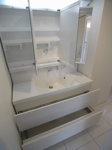 POCOAPOCO三宮ハイタワー