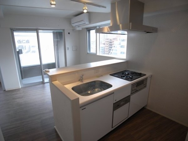 POCOAPOCO三宮ハイタワー