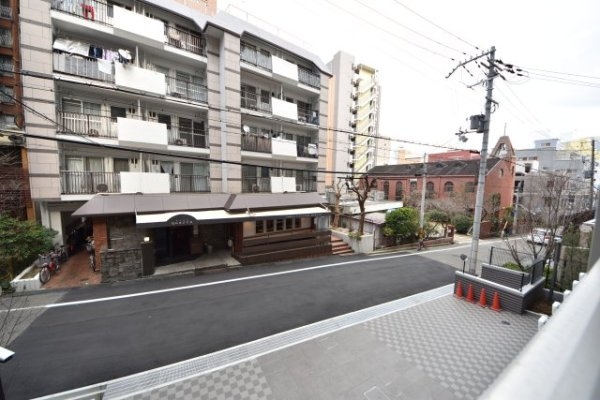 マグノリアトアロード