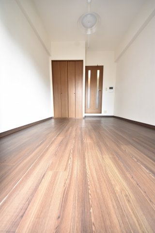 ブルーム神戸三宮