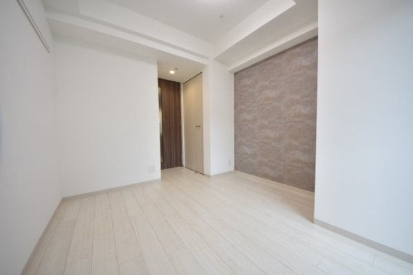 エステムコート新神戸２駅前山手