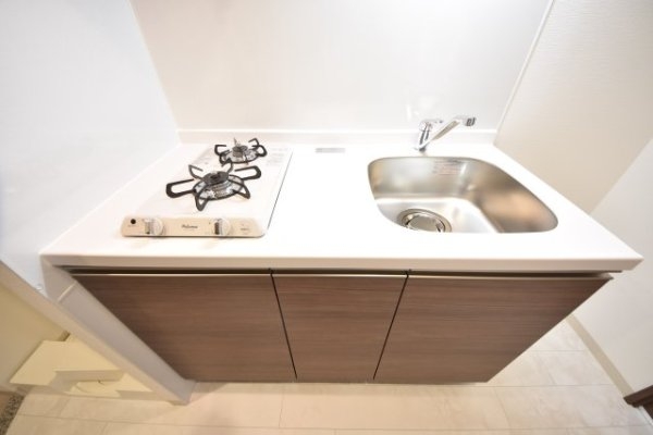 エステムコート新神戸２駅前山手