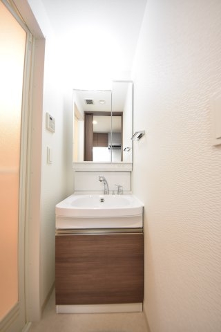 エステムコート新神戸２駅前山手