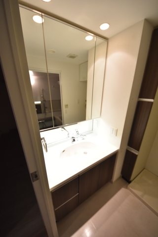 ワコーレ神戸中山手通