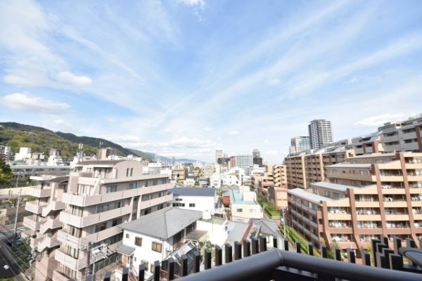 エスリード中山手県庁前