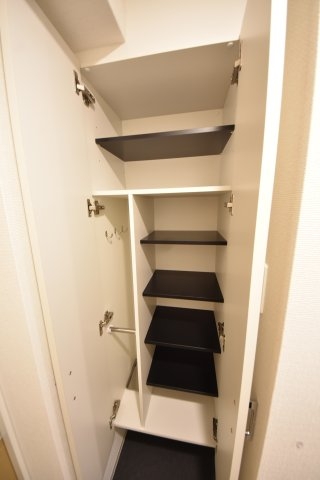 セレニテ神戸プリエ