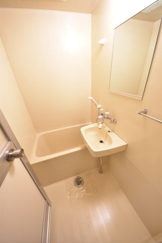 ハーバーステージ神戸