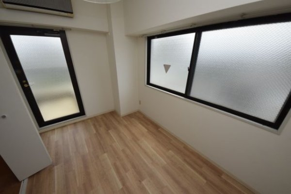 ハーバーズコート