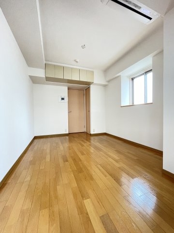 エステムコート神戸ハーバーランド前2