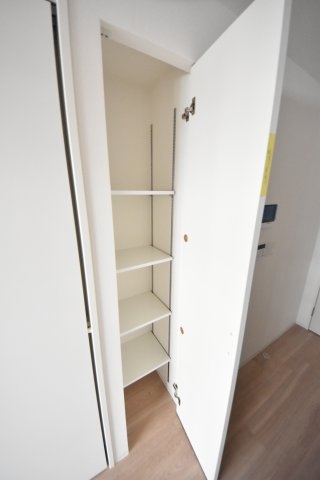 セレニテ神戸西エクラ