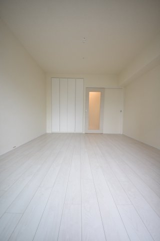 プラネソシエ神戸元町