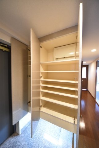 パーク・ハイム神戸熊内町