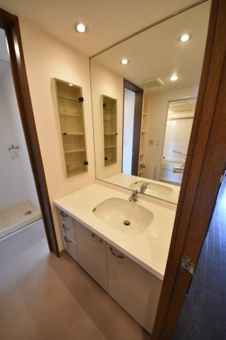 パーク・ハイム神戸熊内町