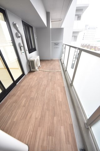 ワコーレ神戸三宮トラッドタワー