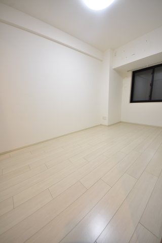 ワコーレ神戸三宮トラッドタワー