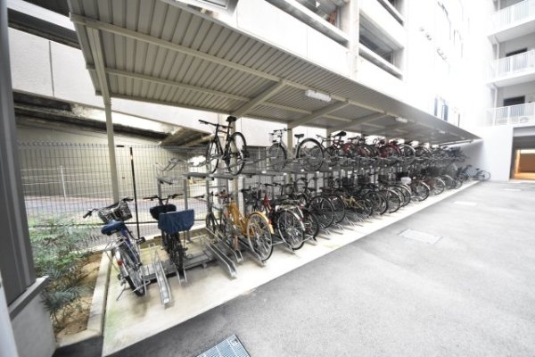 ワコーレ神戸三宮トラッドタワー