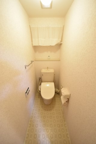 神戸市中央区港島中町３丁目のマンション