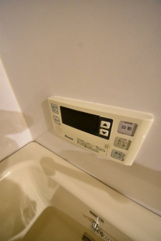 神戸市中央区港島中町３丁目のマンション