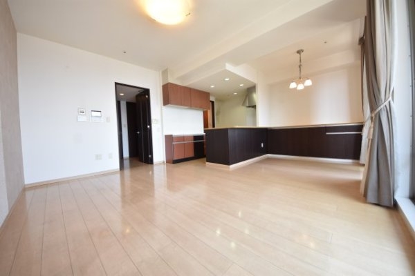 ライオンズタワー神戸・旧居留地