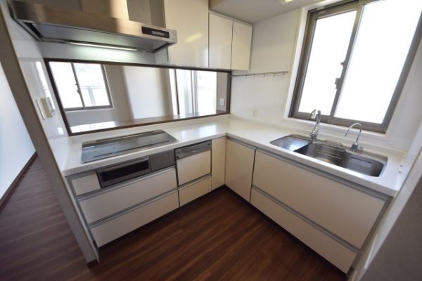 ライオンズタワー神戸元町